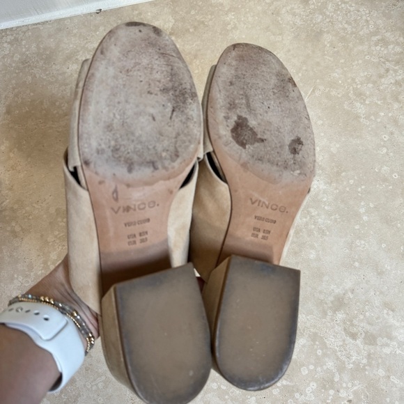Vince Karsen Beige Suede Block Heel Slide Sandals Womens Size 8.5 M Open Toe - Picture 13 of 13
